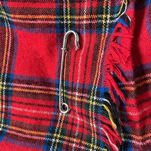 Authentic Scottish Kilt - Picture 2 of 7